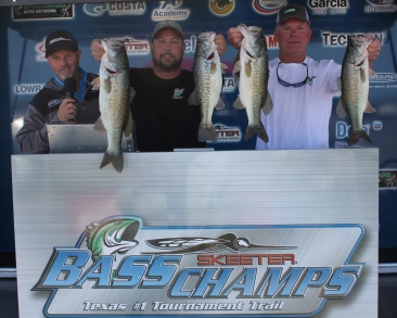 Steed & Haralson win over $20,000 with 25.05 lbs.  Stoker & Jeffrey win tight AOY Race