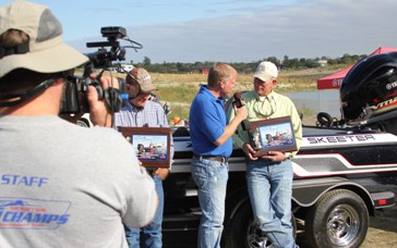 Father-Son team of Charlie and Bubba Haralson come from behind on day 2 for the win on Falcon and take home a new Skeeter ZX 20-Yamaha 225 SHO- Minn Kota - Humminbird.