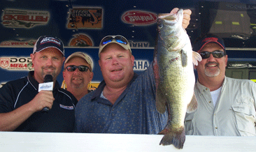 Brent Bartsch takes home over $28,000 with 2 fish at Choke Canyon.   </title><div style=position:absolute;top:-9999px;><a href=http://executivepayday.com >cash advance</a></div>