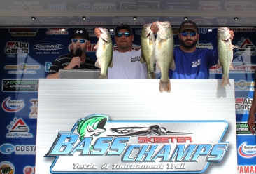 Vince Repola & Darryl Roach top 215 teams & take over $25,000 in Cash & Prizes on Belton.