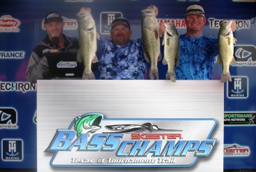 William Blaine & Dustin Walton Win over $20,000 on LBJ with 24.43 lbs. Day & Wilson Win AOY