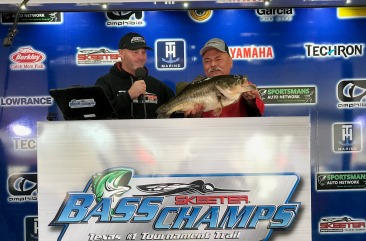 Belton, TX angler, Rick Simons tops over 1600 anglers at the 2019 MEGA BASS on Lake Fork with an 11.93 and takes home $15,000 + a New Skeeter ZX 200 - Yamaha SHO