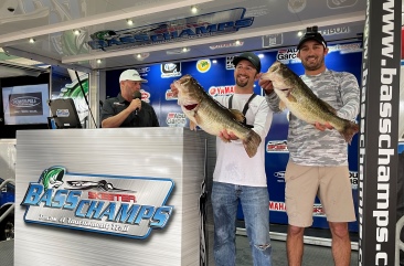 Lance Duff & Cole Costlow bring in over 35 lbs to win $20,200 on day two at Rayburn.   34 bags over 20 lbs.