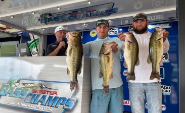 Carstens & Bryant win big on Toledo Bend.  Shivers & Christian win AOY. PItt & Masters win $8000 Spark Bonus