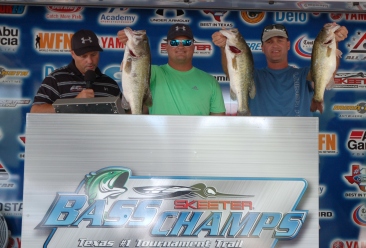 Brothers Jason and Jared Dean take win a new Ford F-150 at the final East region event of 2014.  Iles and Shook win AOY.