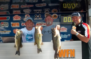 Father/Son Team of Dustin & Johnny Grice top 188 teams on Lake LBJ and take home over $15,000 