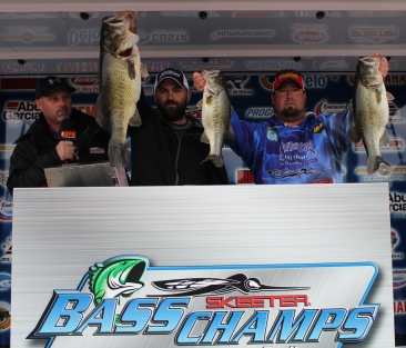 Charlie Gatenbein & Cody Randolf  win a new Ford F-150 on LBJ with 3 fish weighing over 20lbs. 