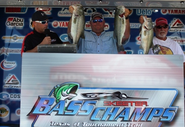 Father/Son team of Louie Adams JR and Louie Adams III take the win and a new Ford F-150 at Ray Roberts with 17.95 lbs